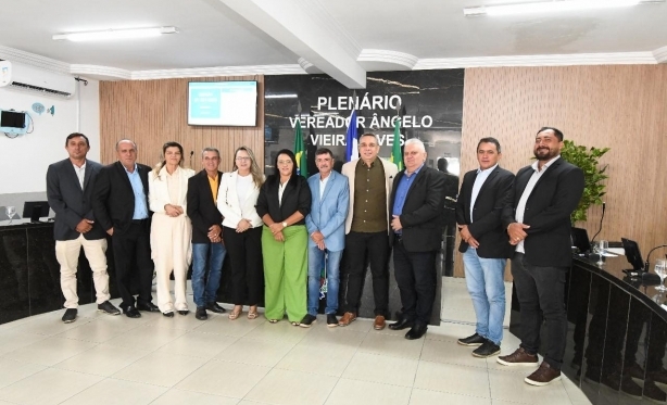 Câmara de Novo Oriente Aprova Reorganização do Conselho Municipal de Educação e Criação do Sistema Municipal de Ensino