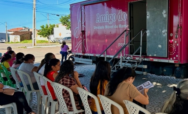 Carro da Mamografia Reforça a Saúde da Mulher em Novo Oriente